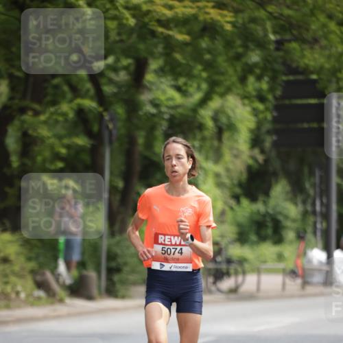 15.06.2025 - REWE Women's Run Jannik Wohlers http://msf.ph/oto/7963101 15.06.2025 09:56:51 Laufen 5074 meine-sportfotos.de