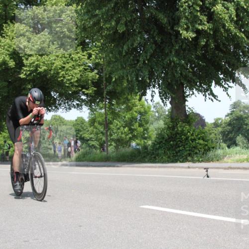 15.06.2025 - 7 Türme Triathlon Yannick Fuchs http://msf.ph/oto/7963123 15.06.2025 12:47:50 Radfahren  meine-sportfotos.de