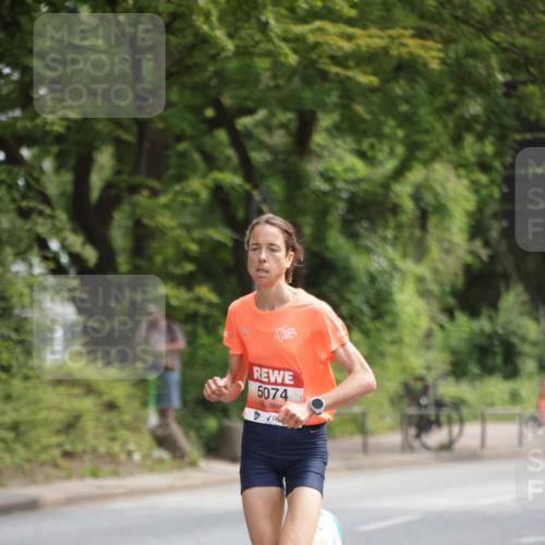 15.06.2025 - REWE Women's Run Jannik Wohlers http://msf.ph/oto/7963127 15.06.2025 09:56:51 Laufen 5074 meine-sportfotos.de