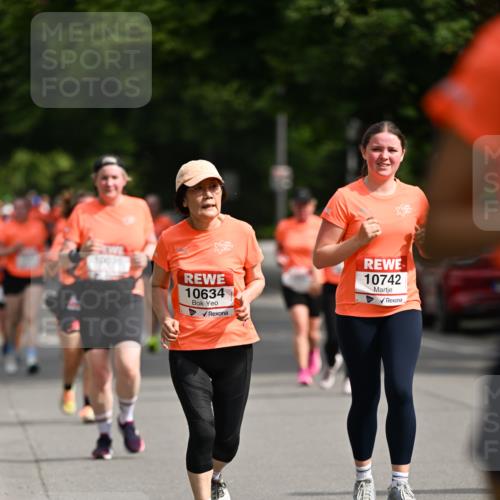 15.06.2025 - REWE Women's Run Dr. Thomas Lammeyer http://msf.ph/oto/7963128 15.06.2025 09:51:48 Laufen 10036, 10634, 10742 meine-sportfotos.de