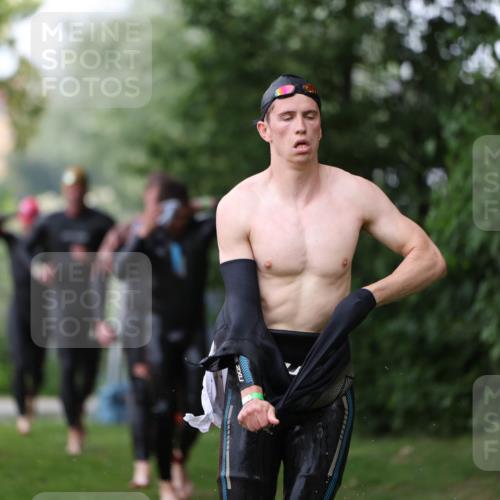 15.06.2025 - 7 Türme Triathlon Michael Strokosch http://msf.ph/oto/7963169 15.06.2025 12:15:48 Schwimmen 366, 446, 500, 503, 537, 575, 583 meine-sportfotos.de