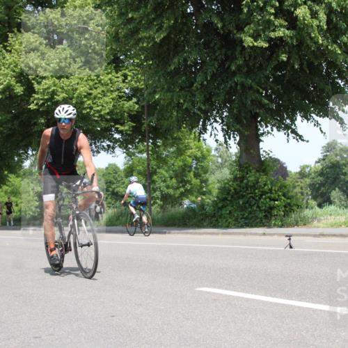 15.06.2025 - 7 Türme Triathlon Yannick Fuchs http://msf.ph/oto/7963205 15.06.2025 12:48:32 Radfahren  meine-sportfotos.de