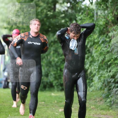 15.06.2025 - 7 Türme Triathlon Michael Strokosch http://msf.ph/oto/7963216 15.06.2025 12:15:50 Schwimmen 366, 446, 500, 503, 537, 575, 583 meine-sportfotos.de