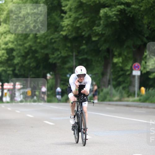 15.06.2025 - 7 Türme Triathlon Yannick Fuchs http://msf.ph/oto/7963249 15.06.2025 11:09:16 Radfahren  meine-sportfotos.de