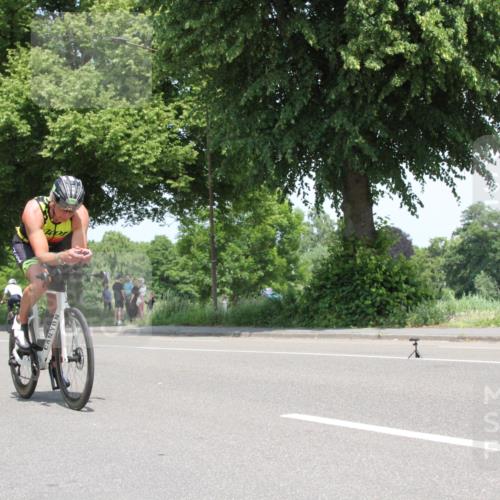 15.06.2025 - 7 Türme Triathlon Yannick Fuchs http://msf.ph/oto/7963250 15.06.2025 12:49:08 Radfahren  meine-sportfotos.de