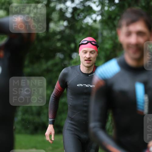 15.06.2025 - 7 Türme Triathlon Michael Strokosch http://msf.ph/oto/7963261 15.06.2025 12:15:54 Schwimmen 366, 446, 500, 503, 537, 567, 575, 583 meine-sportfotos.de