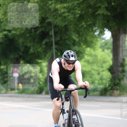 15.06.2025 - 7 Türme Triathlon Yannick Fuchs http://msf.ph/oto/7963325 15.06.2025 11:09:25 Radfahren 232 meine-sportfotos.de