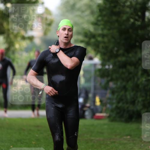 15.06.2025 - 7 Türme Triathlon Michael Strokosch http://msf.ph/oto/7963343 15.06.2025 12:16:00 Schwimmen 411, 446, 500, 503, 511, 537, 567, 575, 583, 669 meine-sportfotos.de