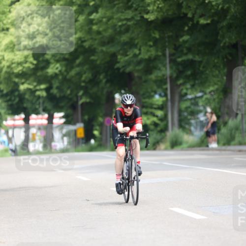 15.06.2025 - 7 Türme Triathlon Yannick Fuchs http://msf.ph/oto/7963361 15.06.2025 11:09:28 Radfahren 232 meine-sportfotos.de