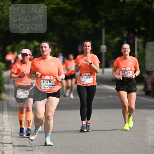 15.06.2025 - REWE Women's Run Dr. Thomas Lammeyer http://msf.ph/oto/7963362 15.06.2025 09:51:57 Laufen 10696, 10751, 10369, 10701 meine-sportfotos.de