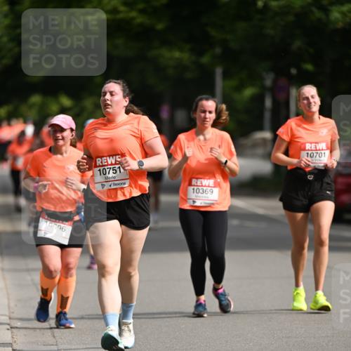15.06.2025 - REWE Women's Run Dr. Thomas Lammeyer http://msf.ph/oto/7963395 15.06.2025 09:51:58 Laufen 10696, 10751, 10369, 10701 meine-sportfotos.de