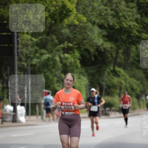15.06.2025 - REWE Women's Run Jannik Wohlers http://msf.ph/oto/7963404 15.06.2025 09:58:04 Laufen 5353 meine-sportfotos.de
