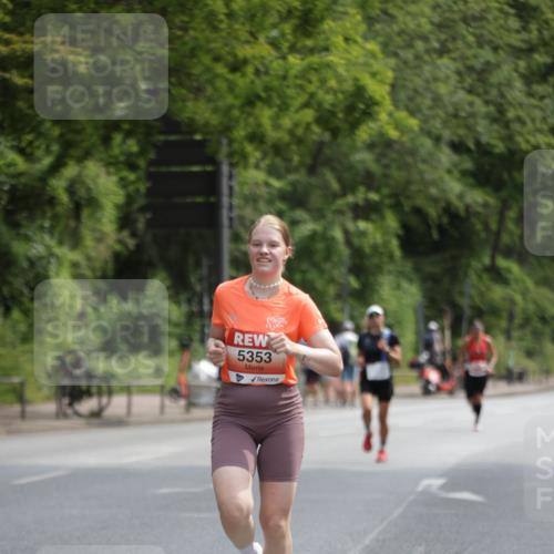 15.06.2025 - REWE Women's Run Jannik Wohlers http://msf.ph/oto/7963423 15.06.2025 09:58:05 Laufen 5353 meine-sportfotos.de