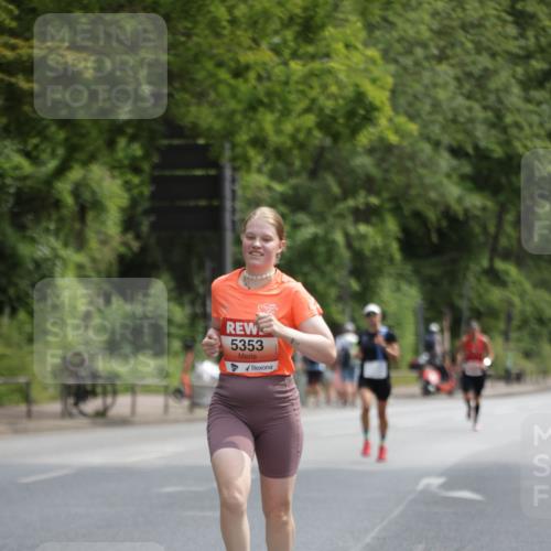 15.06.2025 - REWE Women's Run Jannik Wohlers http://msf.ph/oto/7963424 15.06.2025 09:58:05 Laufen 5353 meine-sportfotos.de
