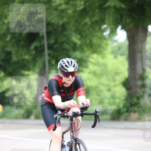 15.06.2025 - 7 Türme Triathlon Yannick Fuchs http://msf.ph/oto/7963435 15.06.2025 11:09:30 Radfahren 232 meine-sportfotos.de