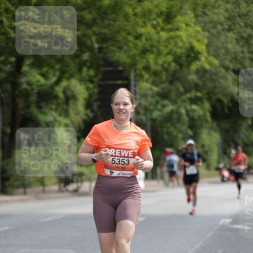 15.06.2025 - REWE Women's Run Jannik Wohlers http://msf.ph/oto/7963441 15.06.2025 09:58:06 Laufen 5353 meine-sportfotos.de