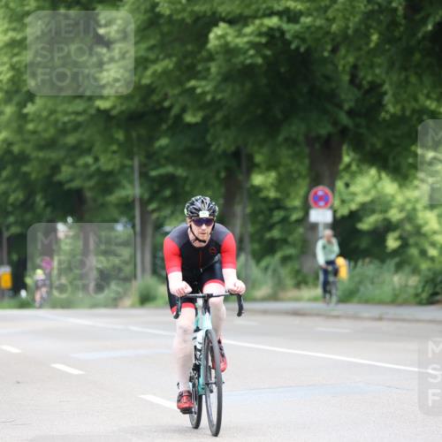 15.06.2025 - 7 Türme Triathlon Yannick Fuchs http://msf.ph/oto/7963478 15.06.2025 11:09:58 Radfahren 263 meine-sportfotos.de