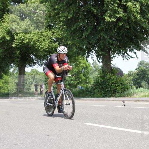 15.06.2025 - 7 Türme Triathlon Yannick Fuchs http://msf.ph/oto/7963487 15.06.2025 12:50:29 Radfahren  meine-sportfotos.de