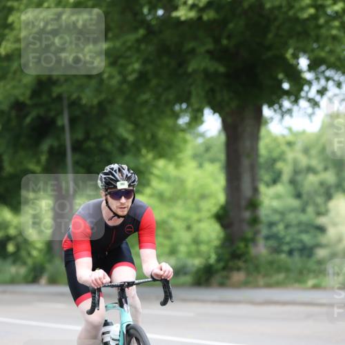15.06.2025 - 7 Türme Triathlon Yannick Fuchs http://msf.ph/oto/7963494 15.06.2025 11:09:59 Radfahren 263 meine-sportfotos.de