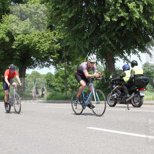 15.06.2025 - 7 Türme Triathlon Yannick Fuchs http://msf.ph/oto/7963559 15.06.2025 12:51:16 Radfahren  meine-sportfotos.de