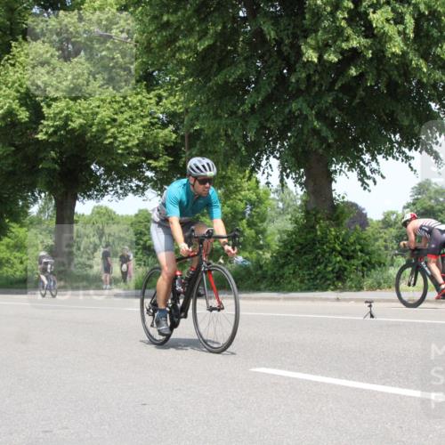 15.06.2025 - 7 Türme Triathlon Yannick Fuchs http://msf.ph/oto/7963597 15.06.2025 12:51:50 Radfahren  meine-sportfotos.de