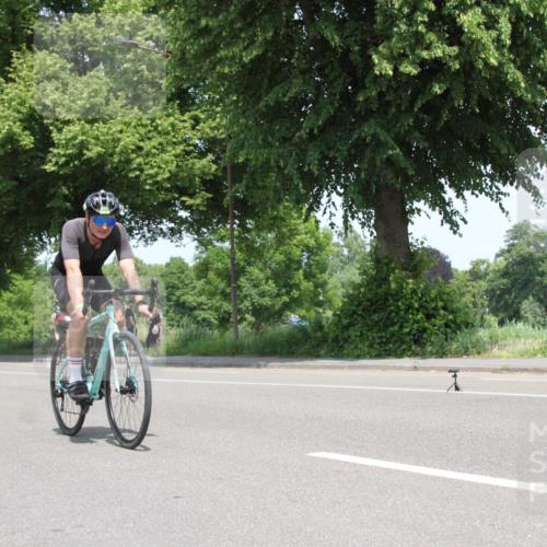 15.06.2025 - 7 Türme Triathlon Yannick Fuchs http://msf.ph/oto/7963605 15.06.2025 12:52:07 Radfahren  meine-sportfotos.de