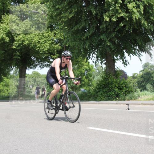 15.06.2025 - 7 Türme Triathlon Yannick Fuchs http://msf.ph/oto/7963691 15.06.2025 12:53:00 Radfahren  meine-sportfotos.de