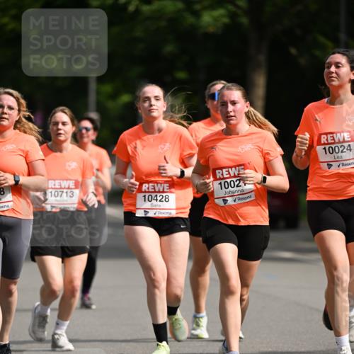 15.06.2025 - REWE Women's Run Dr. Thomas Lammeyer http://msf.ph/oto/7963707 15.06.2025 09:52:11 Laufen 8, 10713, 10428, 1002, 10024 meine-sportfotos.de