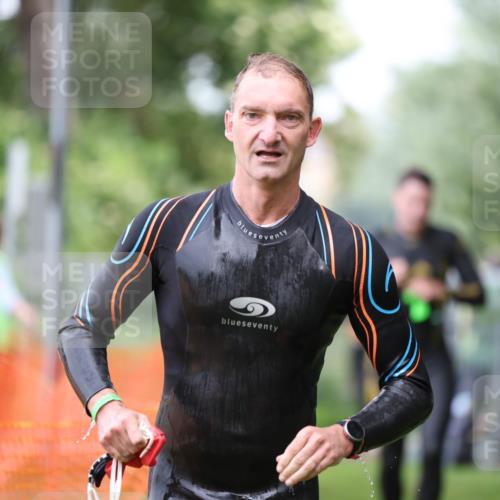 15.06.2025 - 7 Türme Triathlon Michael Strokosch http://msf.ph/oto/7963829 15.06.2025 12:16:29 Schwimmen 373, 378, 397, 400, 414, 435, 511, 560, 616, 629, 632, 648, 657, 669, 677 meine-sportfotos.de