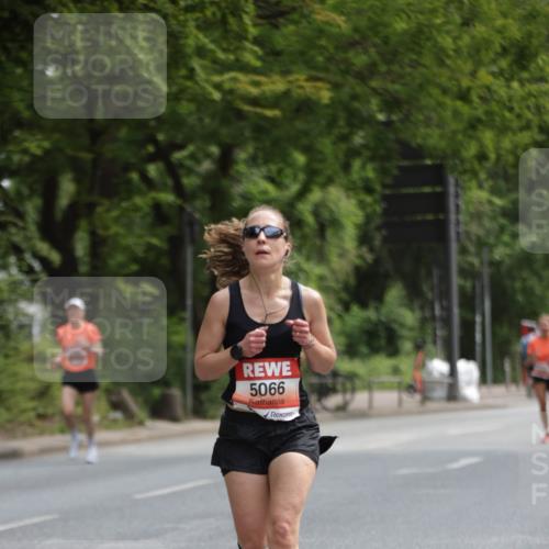 15.06.2025 - REWE Women's Run Jannik Wohlers http://msf.ph/oto/7963833 15.06.2025 09:58:42 Laufen 5066 meine-sportfotos.de