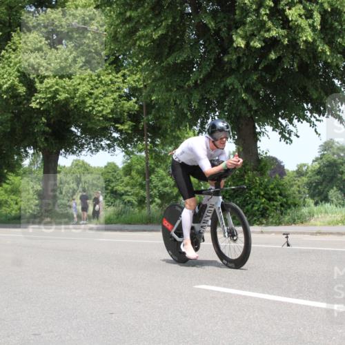 15.06.2025 - 7 Türme Triathlon Yannick Fuchs http://msf.ph/oto/7963840 15.06.2025 12:53:45 Radfahren  meine-sportfotos.de