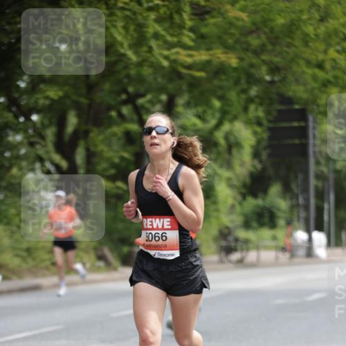 15.06.2025 - REWE Women's Run Jannik Wohlers http://msf.ph/oto/7963848 15.06.2025 09:58:42 Laufen 5066 meine-sportfotos.de