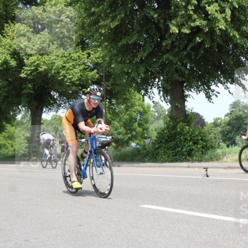 15.06.2025 - 7 Türme Triathlon Yannick Fuchs http://msf.ph/oto/7963883 15.06.2025 12:54:16 Radfahren  meine-sportfotos.de