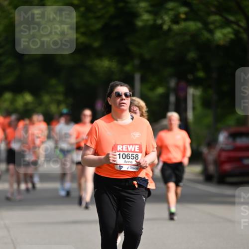 15.06.2025 - REWE Women's Run Dr. Thomas Lammeyer http://msf.ph/oto/7963930 15.06.2025 09:52:27 Laufen 10658 meine-sportfotos.de
