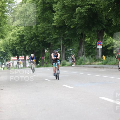 15.06.2025 - 7 Türme Triathlon Yannick Fuchs http://msf.ph/oto/7963969 15.06.2025 11:11:18 Radfahren 204, 246, 278, 329 meine-sportfotos.de
