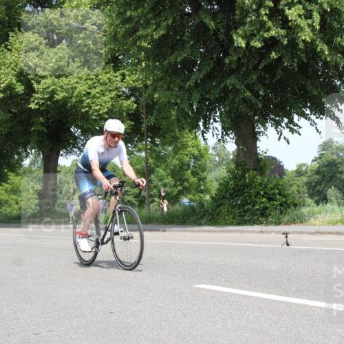 15.06.2025 - 7 Türme Triathlon Yannick Fuchs http://msf.ph/oto/7963973 15.06.2025 12:54:27 Radfahren  meine-sportfotos.de