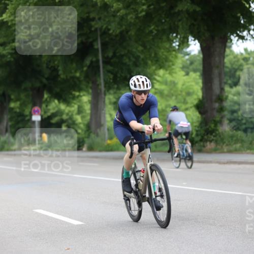 15.06.2025 - 7 Türme Triathlon Yannick Fuchs http://msf.ph/oto/7964036 15.06.2025 11:11:22 Radfahren 204, 246, 255, 263, 278, 323, 333 meine-sportfotos.de