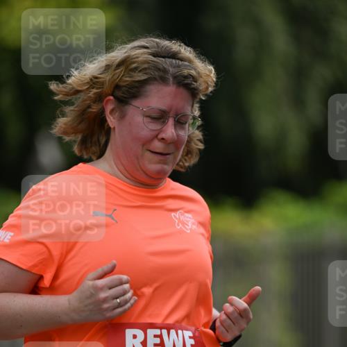 15.06.2025 - REWE Women's Run Dr. Thomas Lammeyer http://msf.ph/oto/7964044 15.06.2025 09:52:33 Laufen 10798 meine-sportfotos.de