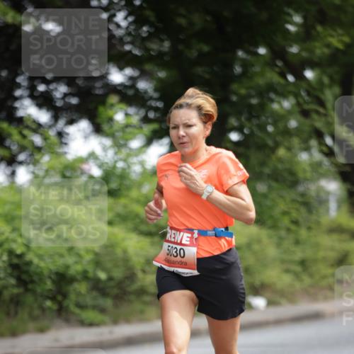 15.06.2025 - REWE Women's Run Jannik Wohlers http://msf.ph/oto/7964076 15.06.2025 09:58:49 Laufen 5030 meine-sportfotos.de