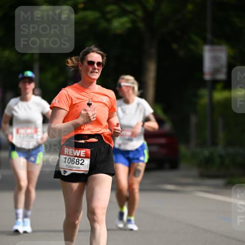 15.06.2025 - REWE Women's Run Dr. Thomas Lammeyer http://msf.ph/oto/7964108 15.06.2025 09:52:37 Laufen 10682 meine-sportfotos.de