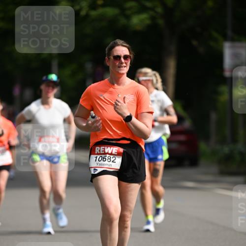 15.06.2025 - REWE Women's Run Dr. Thomas Lammeyer http://msf.ph/oto/7964113 15.06.2025 09:52:37 Laufen 10682 meine-sportfotos.de