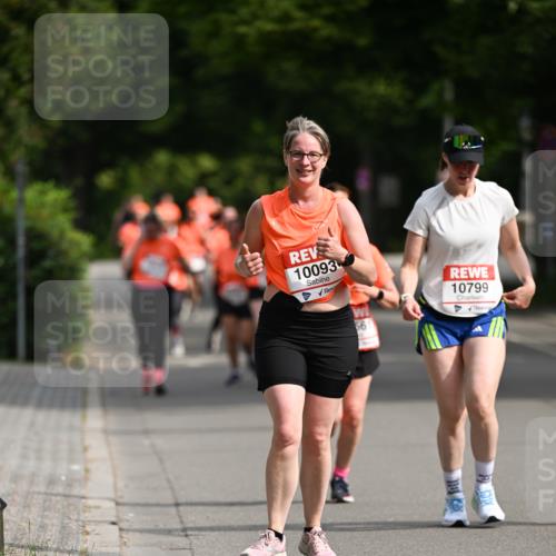 15.06.2025 - REWE Women's Run Dr. Thomas Lammeyer http://msf.ph/oto/7964124 15.06.2025 09:52:38 Laufen 10093, 10799 meine-sportfotos.de