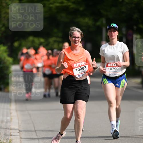 15.06.2025 - REWE Women's Run Dr. Thomas Lammeyer http://msf.ph/oto/7964140 15.06.2025 09:52:38 Laufen 10093, 10799 meine-sportfotos.de