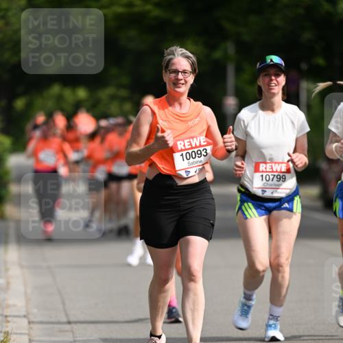15.06.2025 - REWE Women's Run Dr. Thomas Lammeyer http://msf.ph/oto/7964152 15.06.2025 09:52:39 Laufen 10093, 10799 meine-sportfotos.de