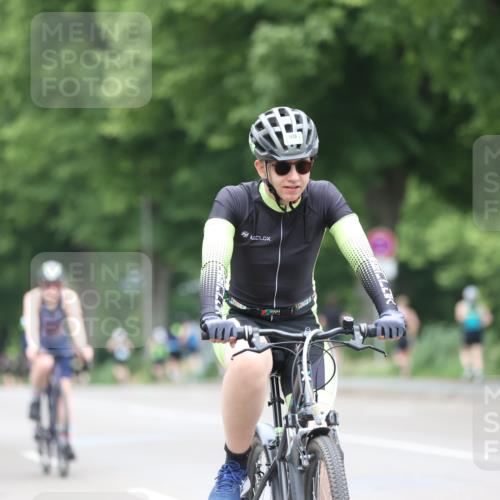 15.06.2025 - 7 Türme Triathlon Yannick Fuchs http://msf.ph/oto/7964155 15.06.2025 13:54:15 Radfahren 1015, 1173 meine-sportfotos.de