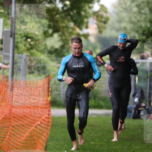 15.06.2025 - 7 Türme Triathlon Michael Strokosch http://msf.ph/oto/7964178 15.06.2025 12:16:59 Schwimmen 387, 389, 400, 423, 451, 485, 530, 609, 622, 632 meine-sportfotos.de