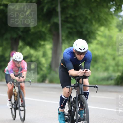 15.06.2025 - 7 Türme Triathlon Yannick Fuchs http://msf.ph/oto/7964190 15.06.2025 11:11:28 Radfahren 255, 263, 323, 333 meine-sportfotos.de