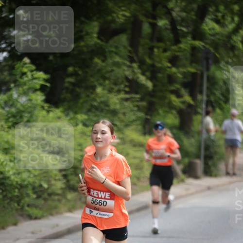 15.06.2025 - REWE Women's Run Jannik Wohlers http://msf.ph/oto/7964201 15.06.2025 09:59:15 Laufen 5660 meine-sportfotos.de