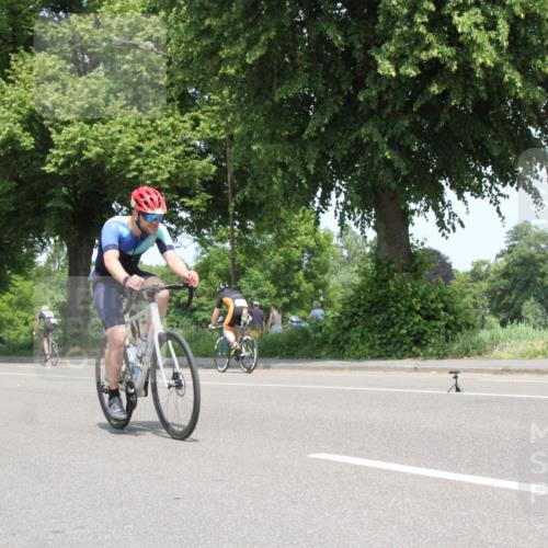 15.06.2025 - 7 Türme Triathlon Yannick Fuchs http://msf.ph/oto/7964238 15.06.2025 12:56:02 Radfahren  meine-sportfotos.de