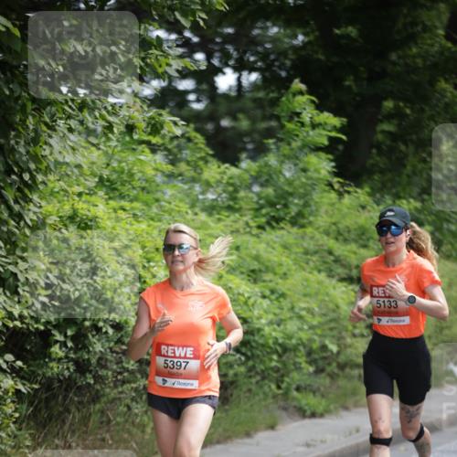 15.06.2025 - REWE Women's Run Jannik Wohlers http://msf.ph/oto/7964282 15.06.2025 09:59:17 Laufen 5397, 5133 meine-sportfotos.de